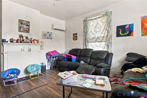Tiny photo for 1007-1009 Hinton Street, Petersburg, VA 23803 (MLS # 2626484)