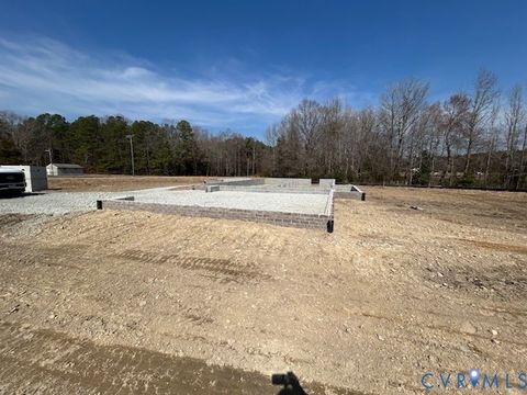 Tiny photo for 16751 Loving Union Road, Disputanta, VA 23842 (MLS # 2605630)