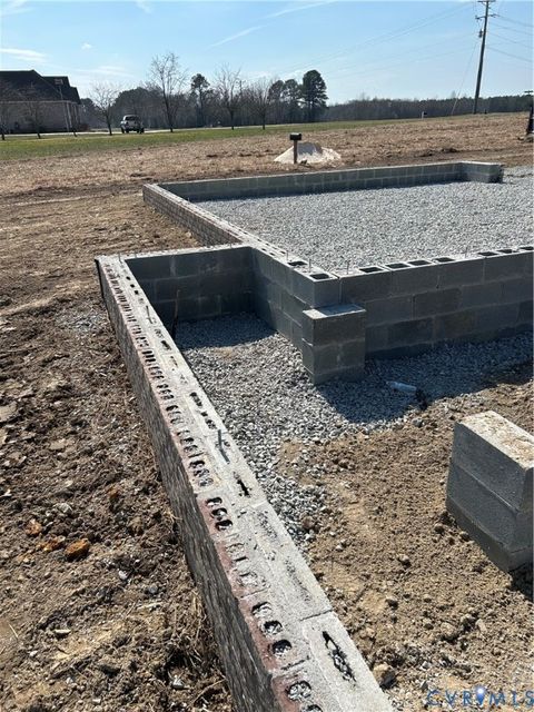 Tiny photo for 16751 Loving Union Road, Disputanta, VA 23842 (MLS # 2605630)