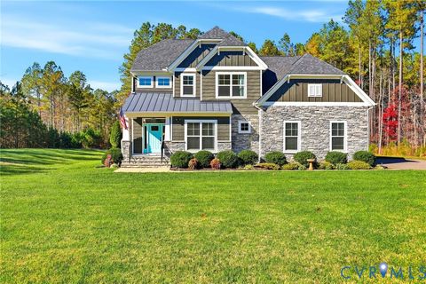 Photo of 12612 Kernmack Drive, Chesterfield, VA 23838 (MLS # 2531246)