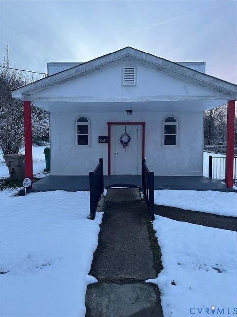 Photo of 650 S Jones Street, Petersburg, VA 23803 (MLS # 2533541)