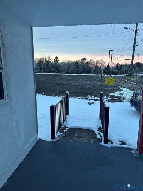 Tiny photo for 650 S Jones Street, Petersburg, VA 23803 (MLS # 2533541)