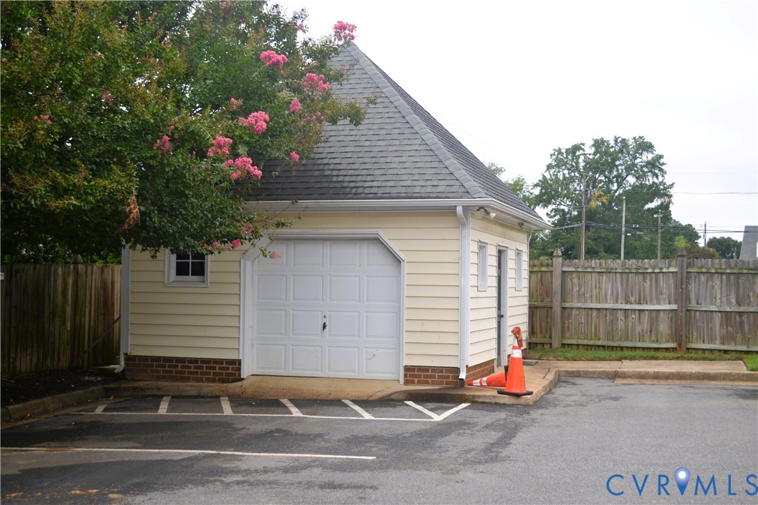 7309 Hanover Green Drive