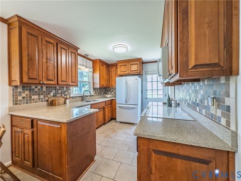 Tiny photo for 202 Nottingham Drive, Colonial Heights, VA 23834 (MLS # 2617878)