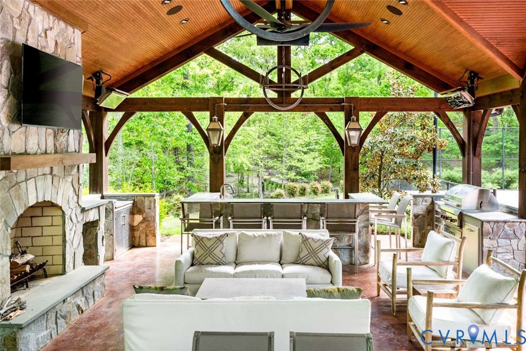 10333 Sonny Meadows Lane