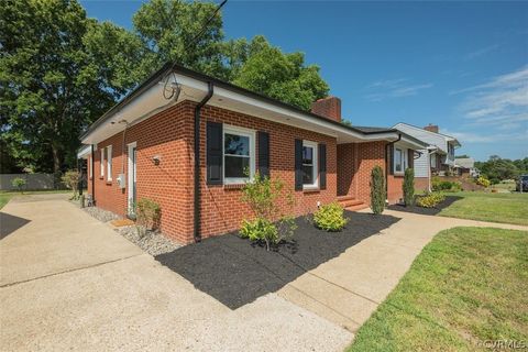 A home in South Chesterfield