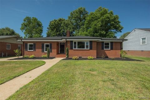 A home in South Chesterfield