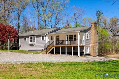 Photo of 14850 Bent Creek Road, Amelia Courthouse, VA 23002 (MLS # 2606345)