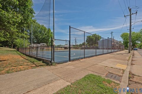 Tiny photo for 808 N 35th Street, Richmond, VA 23223 (MLS # 2610640)
