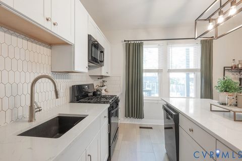 Tiny photo for 808 N 35th Street, Richmond, VA 23223 (MLS # 2610640)