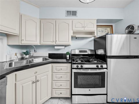 Tiny photo for 703 N Hamilton Street #C, Richmond, VA 23221 (MLS # 2532359)