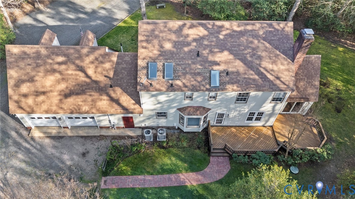 8407 Knollwood Court