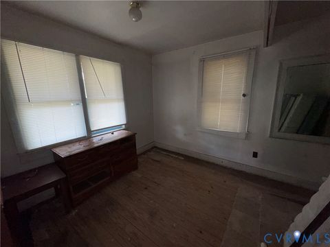 Tiny photo for 303 Purdy Road, Emporia, VA 23847 (MLS # 2613914)