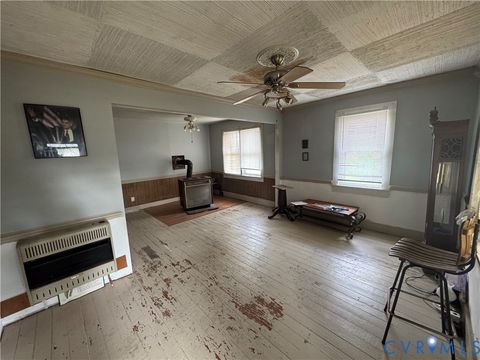 Tiny photo for 303 Purdy Road, Emporia, VA 23847 (MLS # 2613914)
