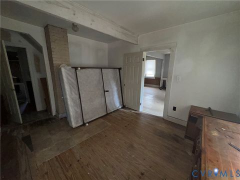 Tiny photo for 303 Purdy Road, Emporia, VA 23847 (MLS # 2613914)