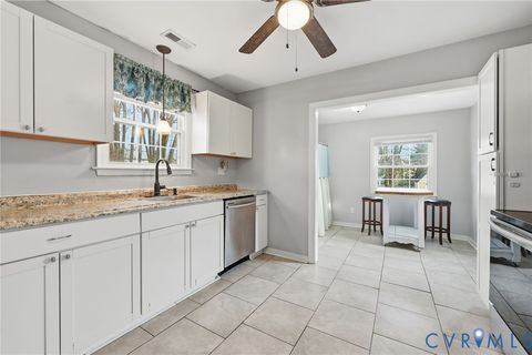 Tiny photo for 403 Spruance Street, Hopewell, VA 23860 (MLS # 2600167)