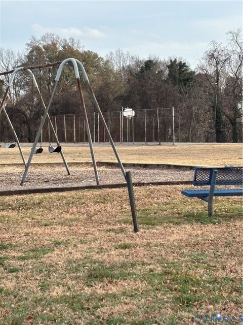 Tiny photo for 403 Spruance Street, Hopewell, VA 23860 (MLS # 2600167)