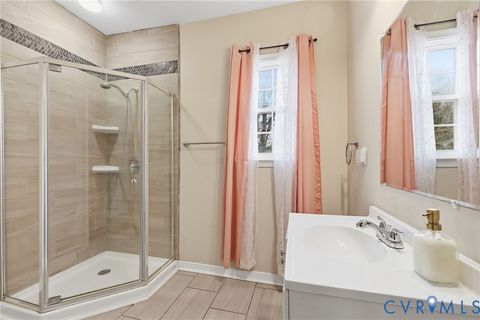 Tiny photo for 403 Spruance Street, Hopewell, VA 23860 (MLS # 2600167)