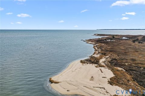 Tiny photo for 147 Galway Bay Lane, Kilmarnock, VA 22482 (MLS # 2532968)