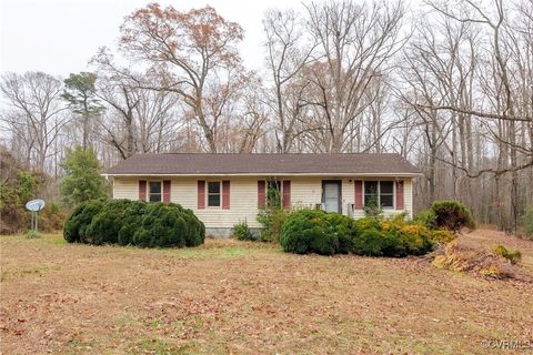 A home in Aylett