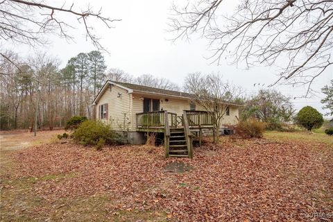 A home in Aylett