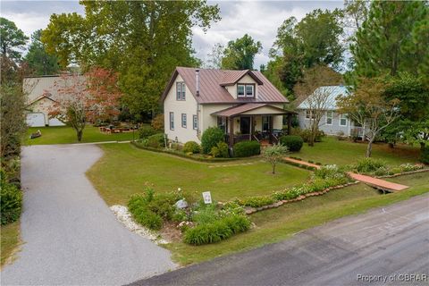 A home in Urbanna