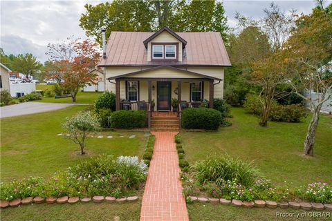 A home in Urbanna