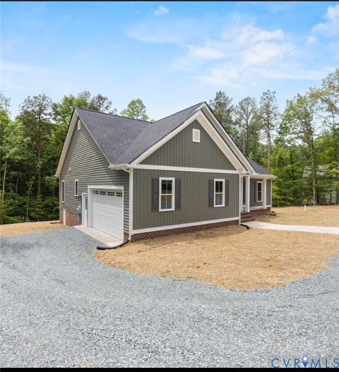 Tiny photo for 420 Apple Grove Road, Mineral, VA 23117 (MLS # 2627269)