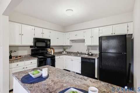 Tiny photo for 6026 Partingdale Circle, North Chesterfield, VA 23224 (MLS # 2528235)