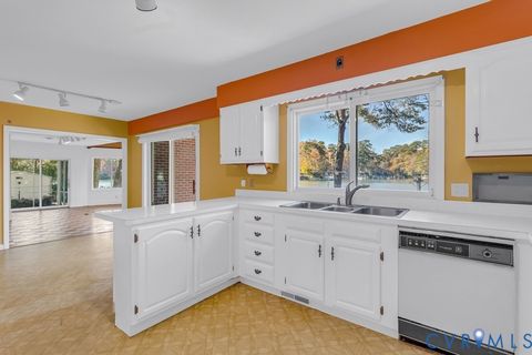 Tiny photo for 492 Pine Reach Drive Dr, Kilmarnock, VA 22482 (MLS # 2613840)