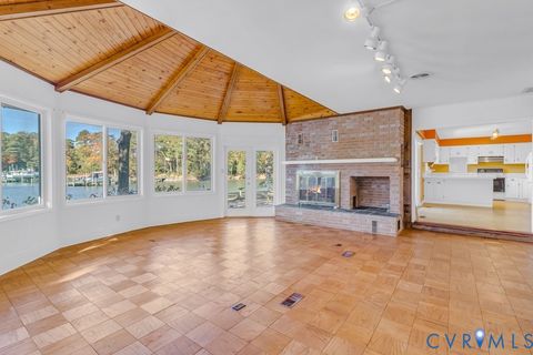 Tiny photo for 492 Pine Reach Drive Dr, Kilmarnock, VA 22482 (MLS # 2613840)