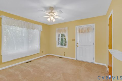 Tiny photo for 492 Pine Reach Drive Dr, Kilmarnock, VA 22482 (MLS # 2613840)