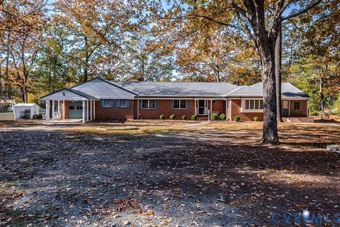 Tiny photo for 492 Pine Reach Drive Dr, Kilmarnock, VA 22482 (MLS # 2613840)