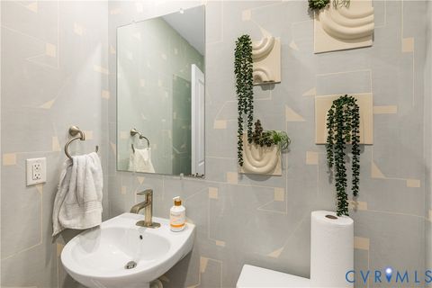 Tiny photo for 6119 Primrose Path Road, Richmond, VA 23224 (MLS # 2522853)