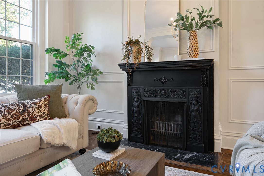 2511 Kensington Avenue