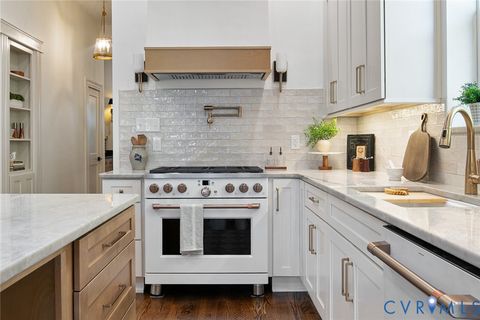 Tiny photo for 2511 Kensington Avenue, Richmond, VA 23220 (MLS # 2532372)