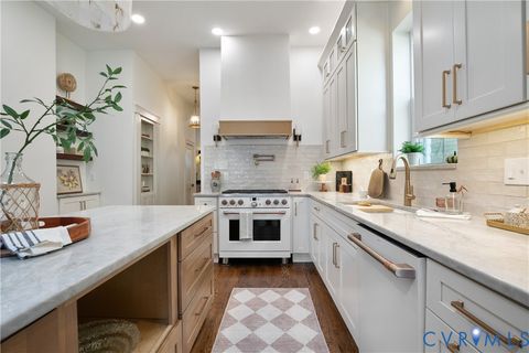 Tiny photo for 2511 Kensington Avenue, Richmond, VA 23220 (MLS # 2532372)