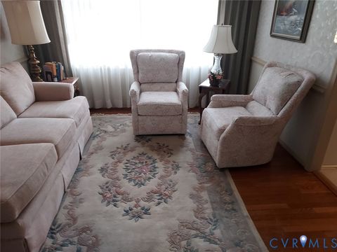 Tiny photo for 813 Smithfield Avenue, Hopewell, VA 23860 (MLS # 2605184)