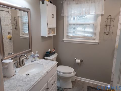 Tiny photo for 813 Smithfield Avenue, Hopewell, VA 23860 (MLS # 2605184)