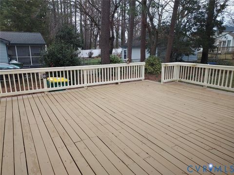 Tiny photo for 813 Smithfield Avenue, Hopewell, VA 23860 (MLS # 2605184)