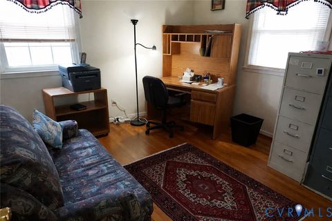 Tiny photo for 813 Smithfield Avenue, Hopewell, VA 23860 (MLS # 2605184)