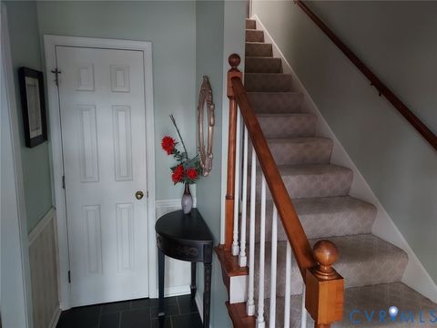 Tiny photo for 813 Smithfield Avenue, Hopewell, VA 23860 (MLS # 2605184)