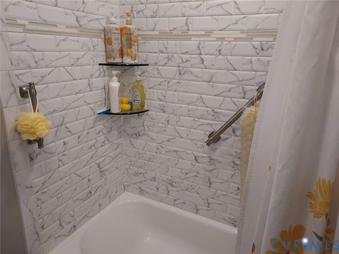 Tiny photo for 813 Smithfield Avenue, Hopewell, VA 23860 (MLS # 2605184)