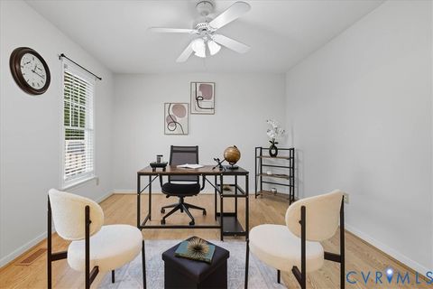 Photo of 8132 Kiwi Lane, Mechanicsville, VA 23111 (MLS # 2524894)