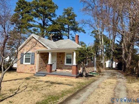 Tiny photo for 100 E Union Street, Sandston, VA 23150 (MLS # 2604992)