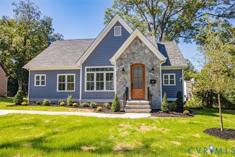 Photo of 204 Crescent Avenue, Hopewell, VA 23860 (MLS # 2606190)