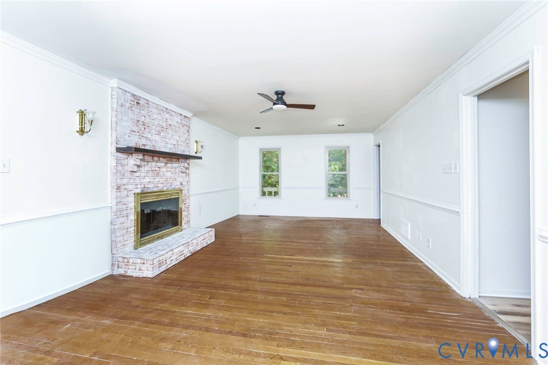 720 Dove Path Lane