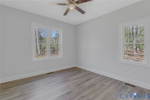 Tiny photo for 3157 Irvington Road, Irvington, VA 22480 (MLS # 2608501)