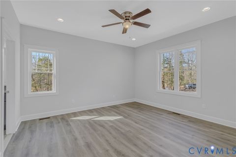Tiny photo for 3157 Irvington Road, Irvington, VA 22480 (MLS # 2608501)
