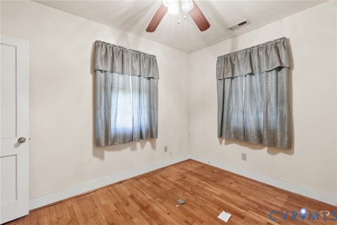 Tiny photo for 654 Confederate Avenue, Petersburg, VA 23803 (MLS # 2625467)